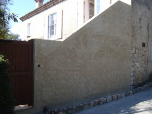 finitions-escalier-launay-construction-macon-alpes-maritimes-06-var-83