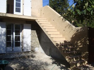 escalier-macon-alpes-maritimes-06-var-83-launay-construction
