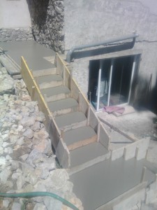 escalier-coulage-macon-alpes-maritimes-06-var-83-launay-construction