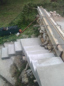 escalier-decoffrage-macon-alpes-maritimes-06-var-83-launay-construction