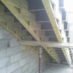 escalier-beton-porte-a-faux-macon-alpes-maritimes-06-var-83-launay-construction