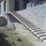 escalier-beton-porte-a-faux-macon-alpes-maritimes-06-var-83-launay-construction