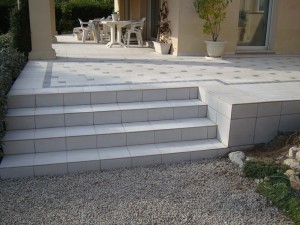 carrelage-escalier-macon-alpes-maritimes-var-launay-construction23