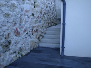 escalier-beton-macon-alpes-maritimes-06-var-83-launay-construction, maçon mougins