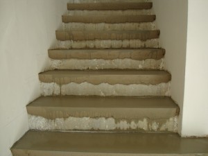 escalier-beton-cire-macon-alpes-maritimes-06-var-83-launay-construction