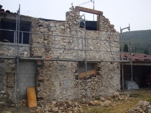 mur-pierre-seche-macon-alpes-maritimes-06-var-83-launay-construction-saint-vallier-de-thiey