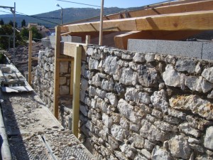 rehaussement-mur-pierre-macon-alpes-maritimes-06-var-83-launay-construction-saint-vallier-de-thiey