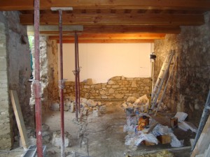 creation-mur-pierre-macon-alpes-maritimes-06-var-83-launay-construction-saint-vallier-de-thiey, maçon grasse mur pierre