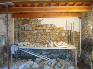 creation-mur-pierre-macon-alpes-maritimes-06-var-83-launay-construction-saint-vallier-de-thiey