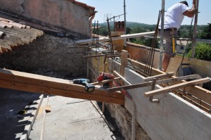 toiture-macon-alpes-maritimes-06-var-83-launay-construction, maçon grasse