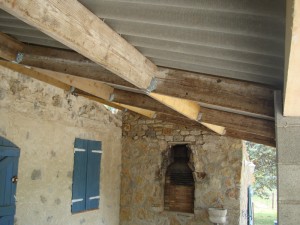 charpente-toiture-terrasse-macon-alpes-maritimes-06-var-83-launay-construction