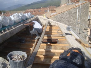 toiture-macon-alpes-maritimes-06-var-83-launay-construction