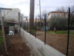 maconnerie-mur-cloture-macon-pose-couvertine-beton-alpes-maritimes-06-var-83-launay-construction