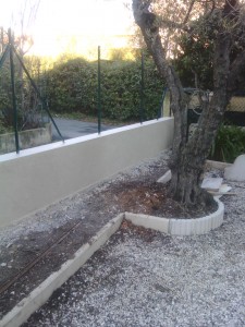 maconnerie-mur-cloture-macon-pose-couvertine-beton-alpes-maritimes-06-var-83-launay-construction