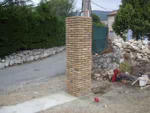 maconnerie-macon-construction-brique-alpes-maritimes-06-var-83-launay-construction