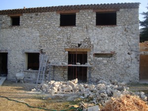 renovation-bergerie-macon-alpes-maritimes-06-var-83-monuments-historiques-compagnon-maconnerie